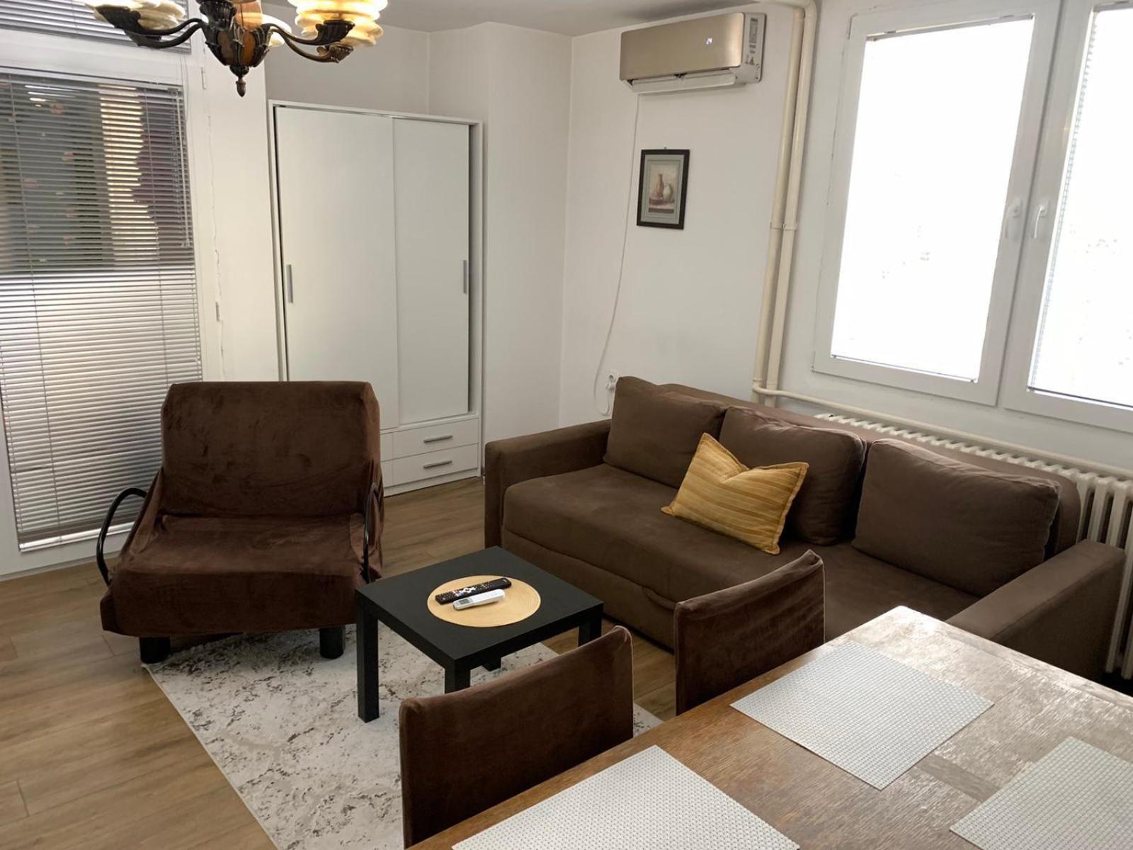 Apartment In The Center Of Skopje Buitenkant foto